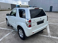 Suzuki - 2011 - suzuki grand vitara - 4x4 - personenauto - afbeelding 22 van  28
