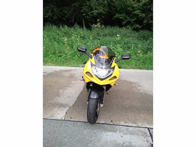 Suzuki - gsxr 600 - motorcycle - afbeelding 2 van  10