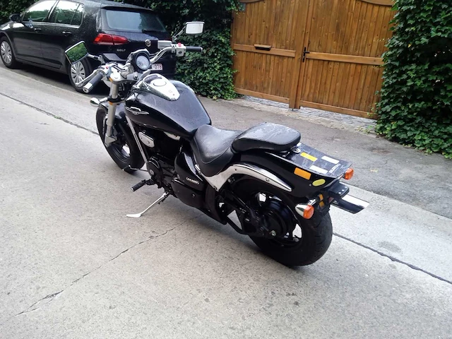 Suzuki - m 800 intruder - motorcycle - afbeelding 3 van  8