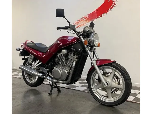 Suzuki - vx800 - bromfiets - afbeelding 4 van  10