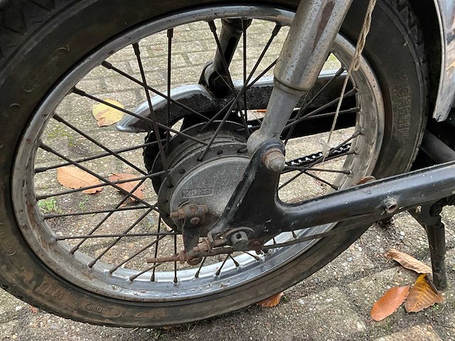 Suzuki ac50 brommer - afbeelding 8 van  18