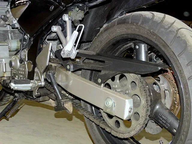 Suzuki bandit 600 s - afbeelding 11 van  26