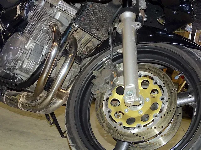 Suzuki bandit 600 s - afbeelding 16 van  26