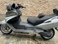 Suzuki burgman 650 scooter - afbeelding 18 van  19