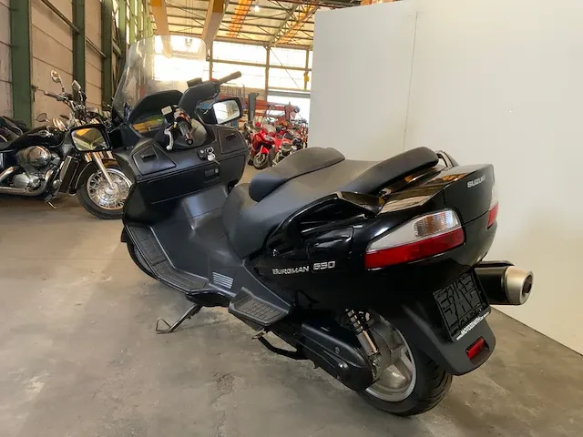 Suzuki burgman an650 scooter - afbeelding 15 van  17