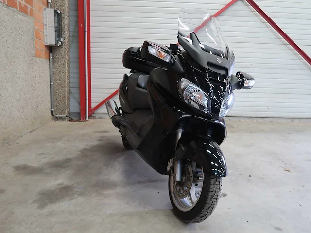 Suzuki burgman - afbeelding 10 van  29