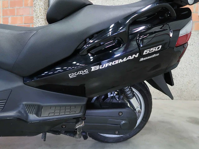 Suzuki burgman - afbeelding 14 van  29