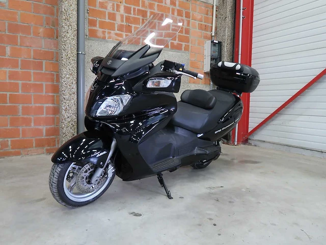 Suzuki burgman - afbeelding 7 van  29