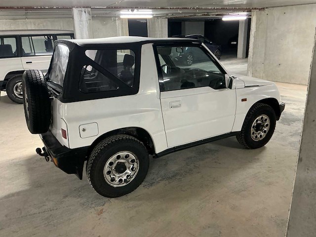 Suzuki grand vitara personenauto - afbeelding 8 van  11