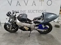 Suzuki gsxr 600 1997 - afbeelding 1 van  10
