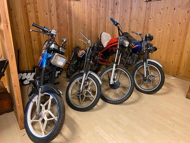Suzuki gt 50 bundel - bromfiets - afbeelding 6 van  13