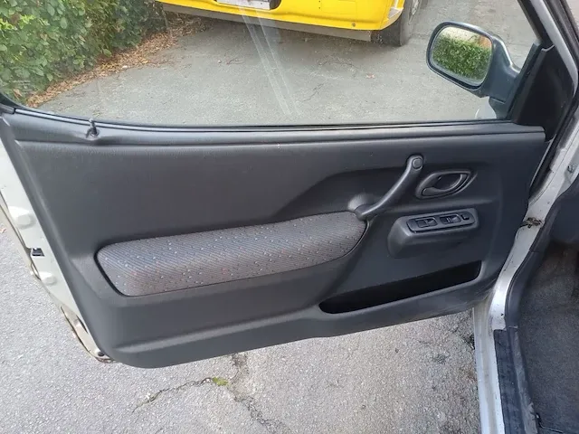 Suzuki ignis, 2002 - afbeelding 8 van  17