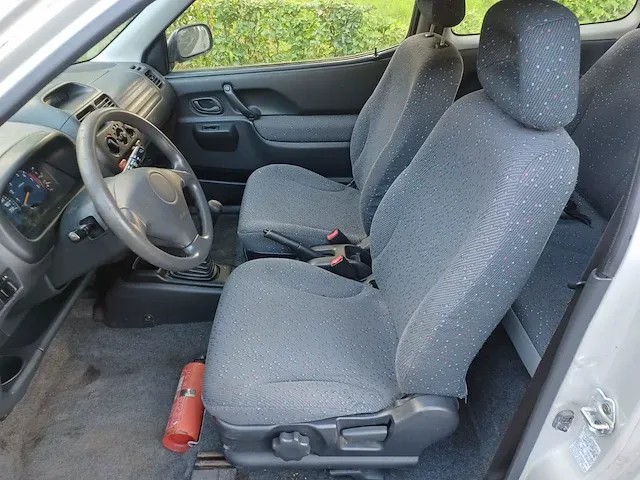 Suzuki ignis, 2002 - afbeelding 10 van  17