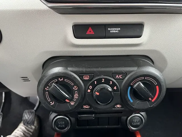 Suzuki ignis,2018 - afbeelding 15 van  28