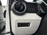 Suzuki ignis,2018 - afbeelding 19 van  28