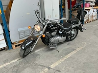 Suzuki intruder motorfiets - afbeelding 1 van  11
