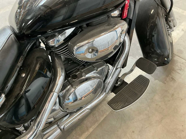 Suzuki intruder motorfiets - afbeelding 7 van  11