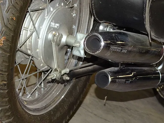 Suzuki intruder vl125 - afbeelding 13 van  24