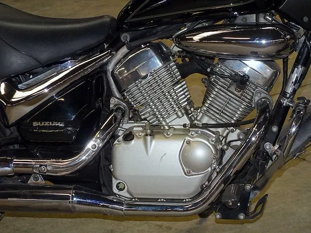 Suzuki intruder vl125 - afbeelding 14 van  24