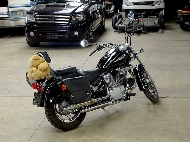 Suzuki intruder vl125 - afbeelding 19 van  24