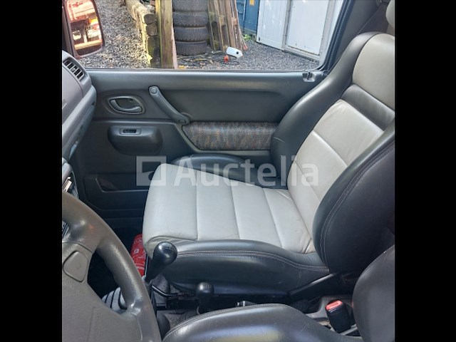 Suzuki jimny, benzine, 1999 - afbeelding 10 van  15