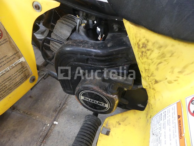 Suzuki quad runner benzine kinder quad - afbeelding 7 van  7