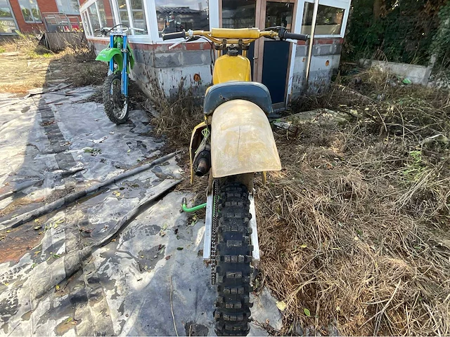 Suzuki rm 125 motorfiets - afbeelding 4 van  11