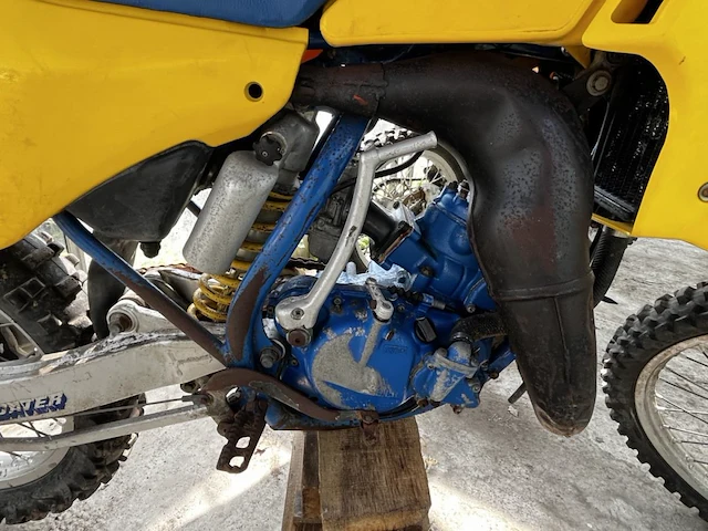 Suzuki rm 125,1987 - afbeelding 5 van  9