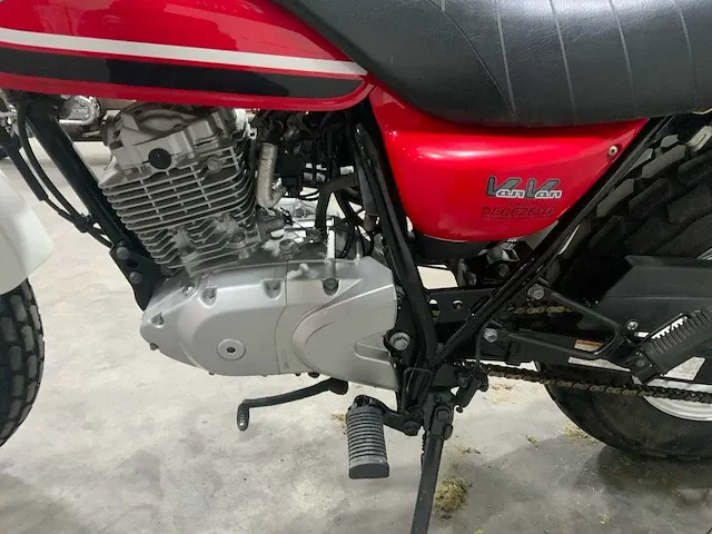 Suzuki rv125 motorfiets - afbeelding 2 van  16