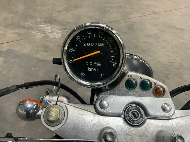 Suzuki rv125 motorfiets - afbeelding 14 van  16