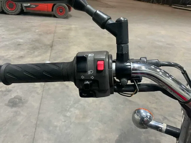 Suzuki rv125 motorfiets - afbeelding 15 van  16