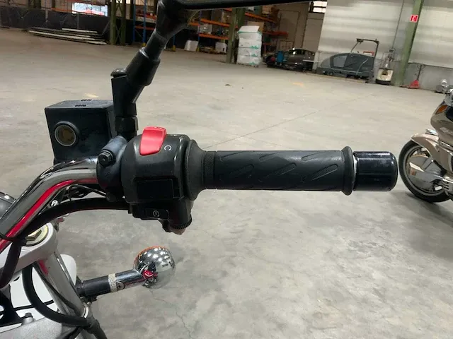 Suzuki rv125 motorfiets - afbeelding 16 van  16