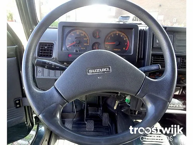 Suzuki samurai 1.3 (lichte vracht) - afbeelding 18 van  31