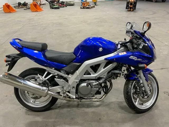 Suzuki sv 650s motorfiets - afbeelding 3 van  9