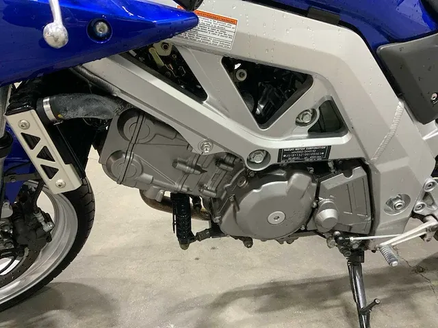 Suzuki sv 650s motorfiets - afbeelding 6 van  9