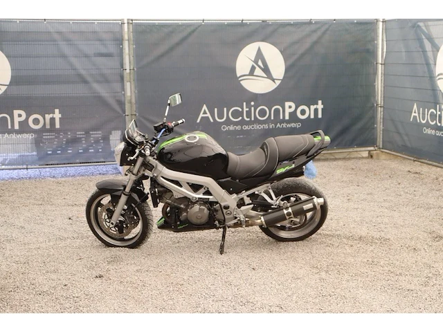 Suzuki sv1000 benzine 2005 (marge) - afbeelding 1 van  1