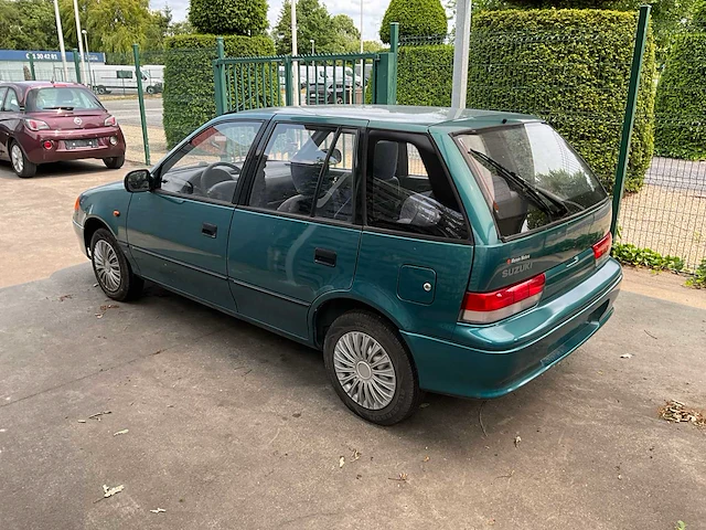Suzuki swift glx personenauto - afbeelding 2 van  26