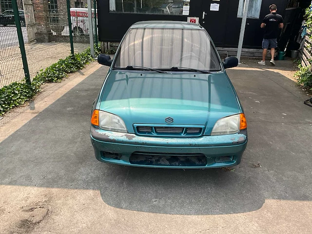 Suzuki swift glx personenauto - afbeelding 20 van  26