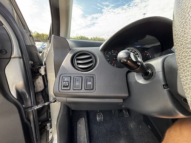 Suzuki swift,2008 - afbeelding 9 van  32
