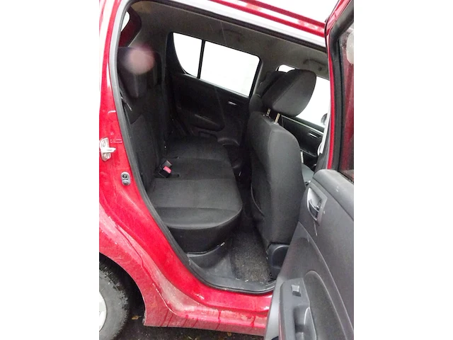 Suzuki swift - afbeelding 7 van  19