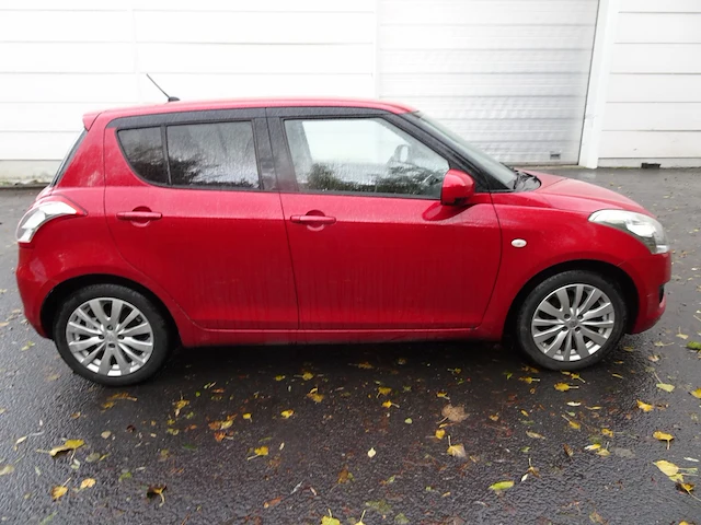 Suzuki swift - afbeelding 13 van  19