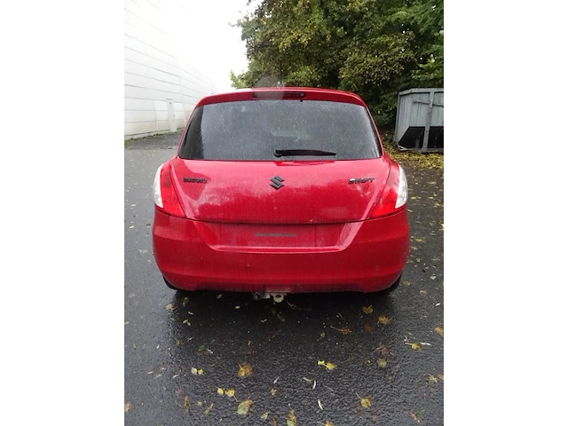 Suzuki swift - afbeelding 14 van  19