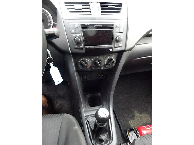 Suzuki swift - afbeelding 19 van  19