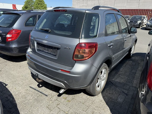 Suzuki sx4 sx4 1.6 ddis gl outdoor 90, 2008 - afbeelding 19 van  24