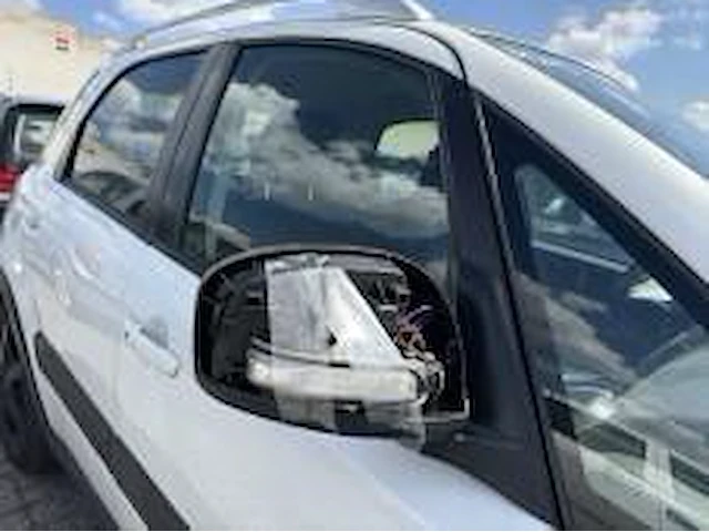 Suzuki,sx4 sx4 1.6i gl 107 at,2013 - afbeelding 22 van  33
