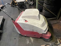 Sweeper noas-680 veegmachine - afbeelding 1 van  4