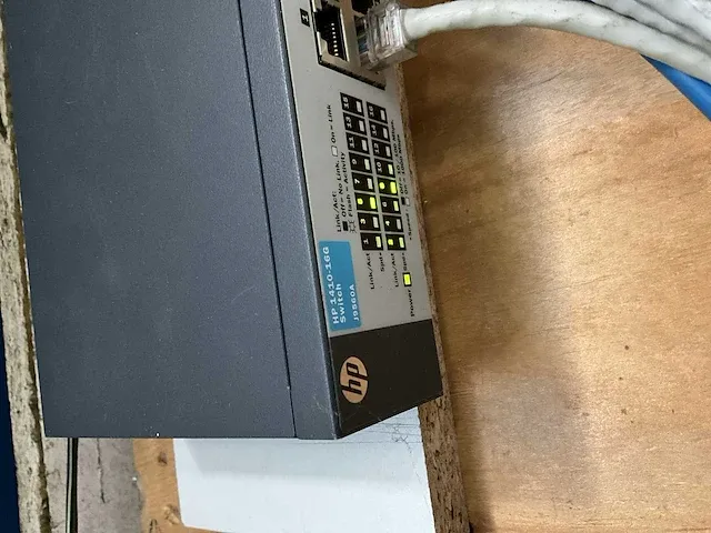 Switch hp 1410-16g - afbeelding 2 van  4