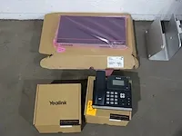 Switch huawei + 2x telefoon yealink