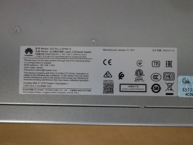 Switch huawei + 2x telefoon yealink - afbeelding 6 van  6