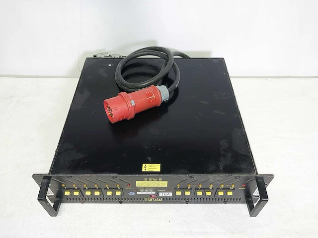Switchpack cee32r5 12x1kw dmx - afbeelding 2 van  4